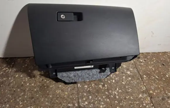 Glove box set