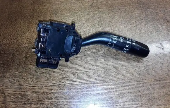 Mazda 626 Wiper control stalk 17B122