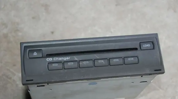 CD/DVD changer
