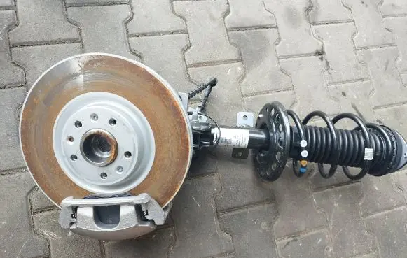 Peugeot 308 Front wheel hub spindle knuckle MCPHERSON