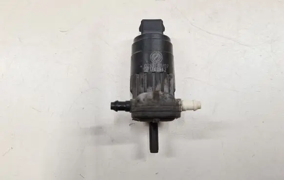 Fiat Croma Windscreen/windshield washer pump D28314907 71740942