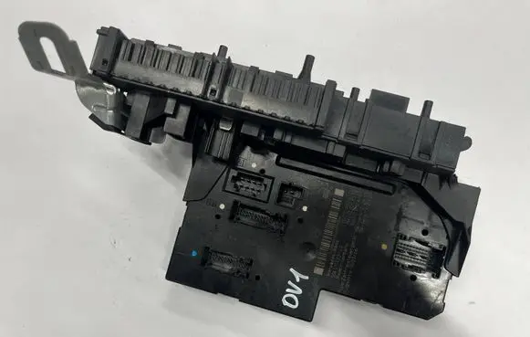 Mercedes-Benz E W212 SAM control unit a2129004122 2129004122 2129017306