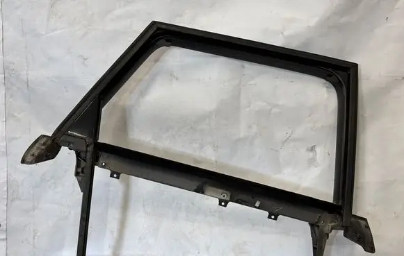 Audi A6 S6 C6 4F Rear door window/glass frame 4F0867416C