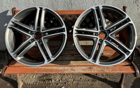 Mercedes-Benz CLS W257 R19 alloy rim 