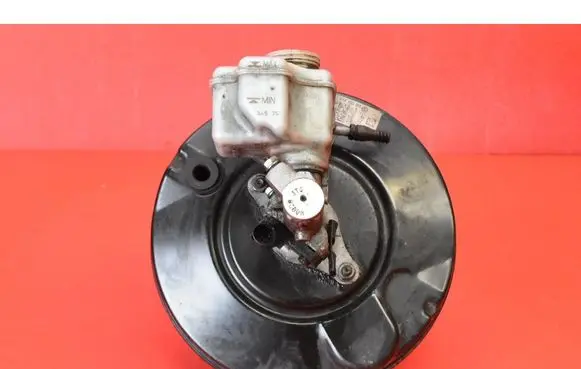 Skoda Octavia Mk2 (1Z) Brake booster 1K1614105BH