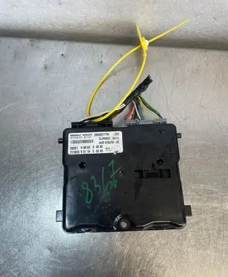 Renault Kangoo III Trunk lid opening control unit 