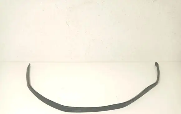 Mercedes-Benz CLS C219 Engine compartment rubber A2116280298
