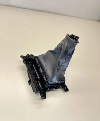Lexus GS 250 350 300H 450H Gear lever shifter trim leather/knob 5880830190
