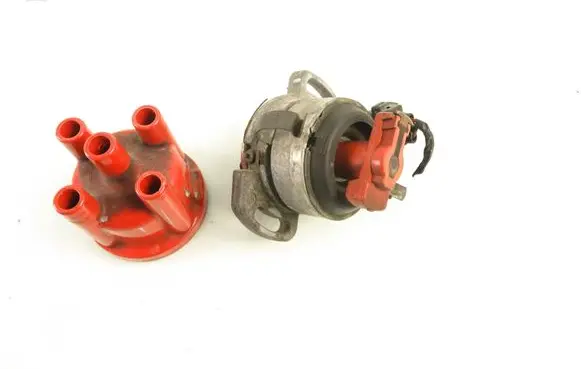 Volkswagen Polo III 6N 6N2 6NF Spark distributor 030905205AB