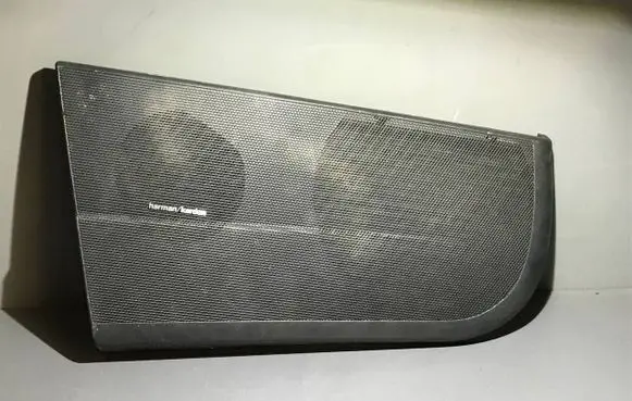 Mercedes-Benz S W221 Front door speaker cover trim A2217270388 P0103475