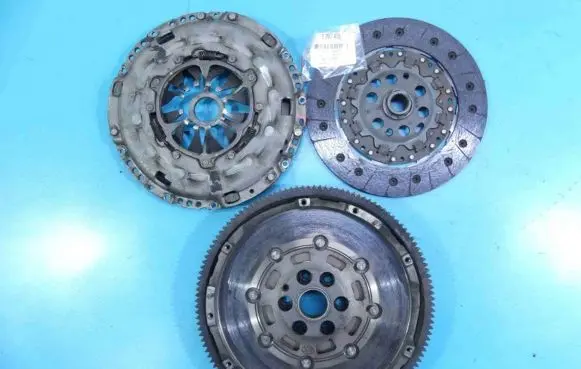 Seat Leon (5F) Dual mass flywheel 04E105264B IMPRK1297426