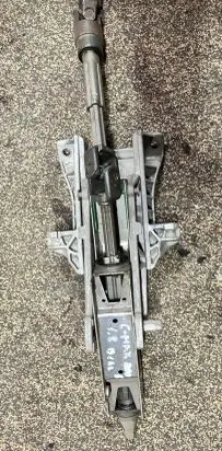 Ford C-MAX I Steering wheel axle 4M513C529AE