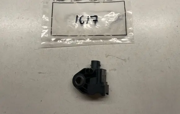 Audi Q7 4M Airbag deployment crash/impact sensor 4N0959651D