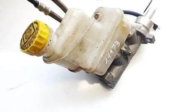 Lancia Musa Master brake cylinder 60539 0204024732