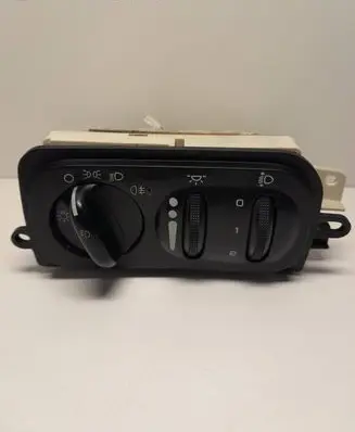Chrysler 300M Light switch P04602460AA 987539 36033A