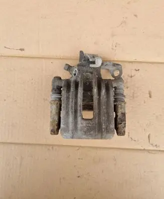 Seat Ibiza IV (6J,6P) Rear brake caliper