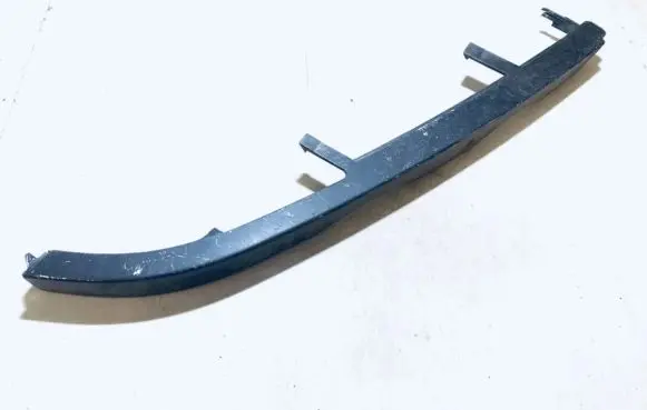 BMW 3 E46 Under headlight/headlamp trim 51138208481 5113-8208481