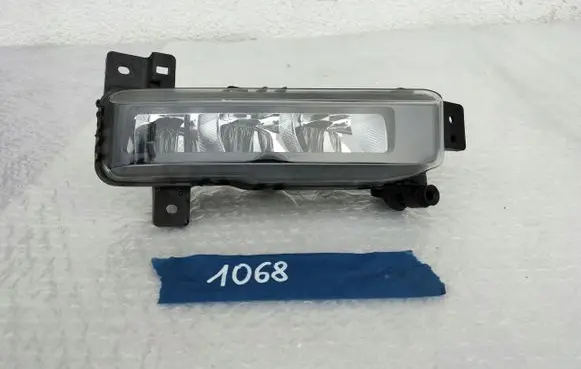 BMW 1 F40 Front fog light 11321040000
