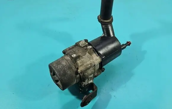 Citroen C4 I Power steering pump 9681545980 IMPRK1514671