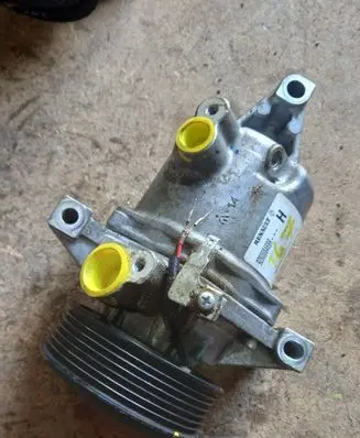 Dacia Sandero III Air conditioning (A/C) compressor (pump) 926008469R 121J41586