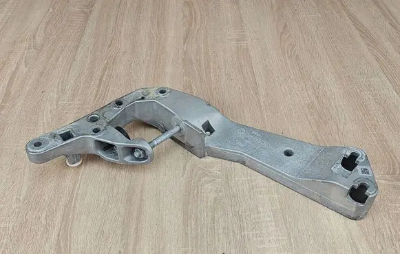 BMW X6 G06 Gearbox mounting bracket 8486998
