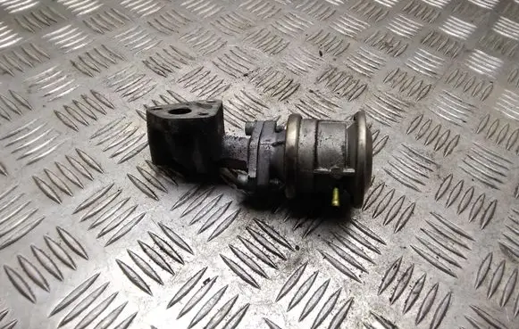 Audi A4 S4 B6 8E 8H EGR valve 06B131101G
