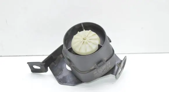 Mercedes-Benz S W221 Alarm system siren A2218701391 15465454