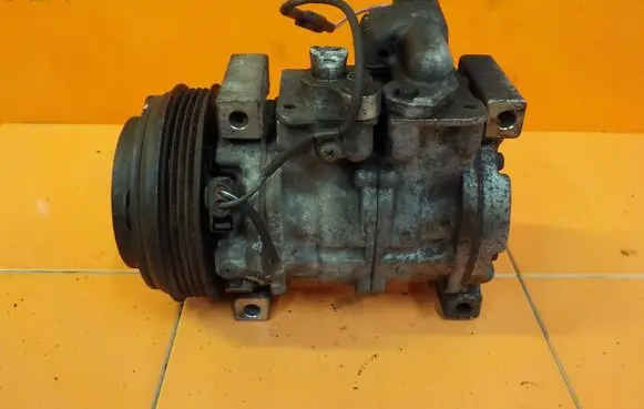 Suzuki Grand Vitara I Air conditioning (A/C) compressor (pump) 24M1 DENSO