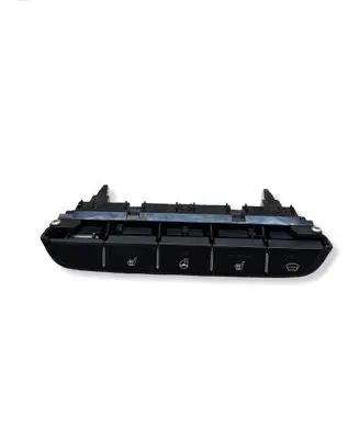 KIA Pro Cee'd III Seat heating switch 93315J7040 20191120 40B2041000J04K