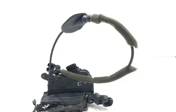 Renault Captur Front door lock 805031332R