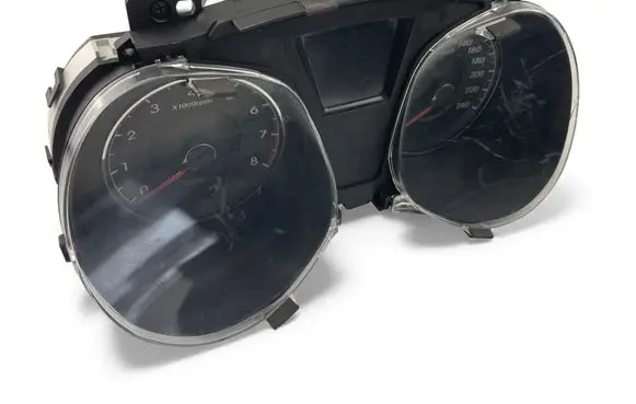 Hyundai ix20 Speedometer (instrument cluster) 940031K070