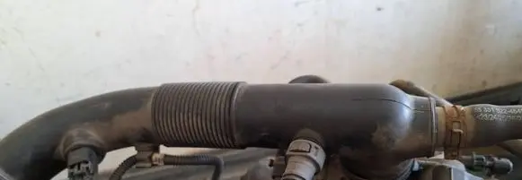 Intercooler hose/pipe