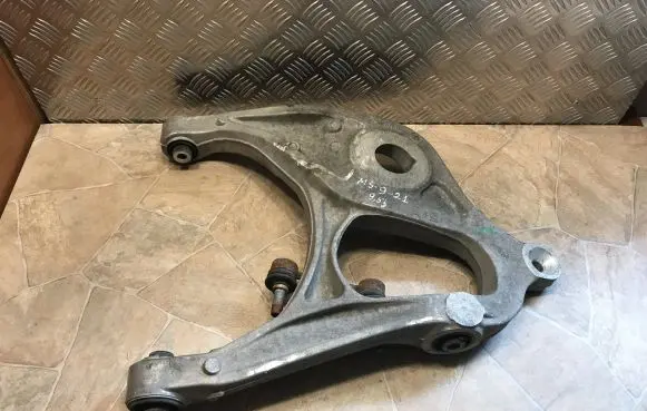 Mercedes-Benz ML W166 Rear upper control arm/wishbone A16605