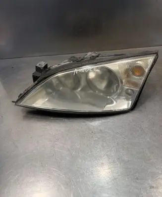 Ford Mondeo Mk III Headlight/headlamp 0301174201 1S7113006AL 02A044R