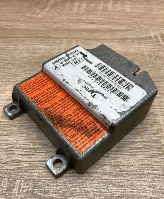 Mercedes-Benz E W210 Airbag control unit/module 0018202126