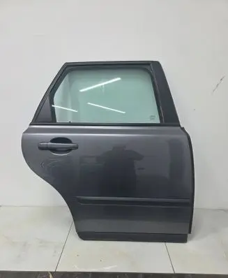 Rear door