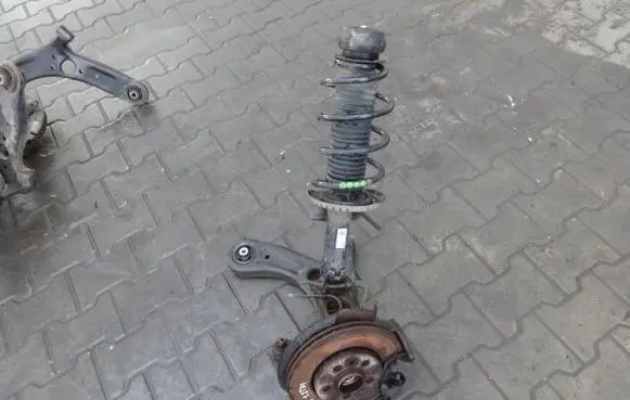 Seat Ibiza IV (6J,6P) Front wheel hub spindle knuckle PRZDWAHACZ