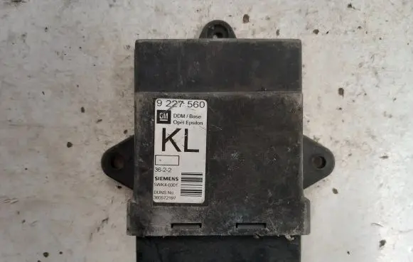 Opel Vectra C Door control unit/module 9227560