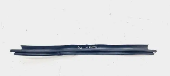 BMW 7 E65 E66 Engine compartment rubber 
