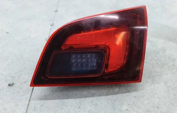 Opel Astra J Tailgate rear/tail lights 13314053