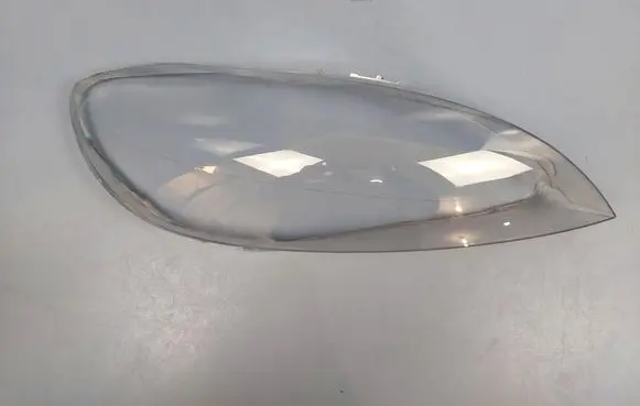Volvo V40 Headlight lense 