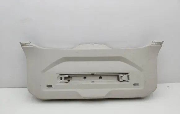BMW 3 G20 G21 Tailgate trim 8738527