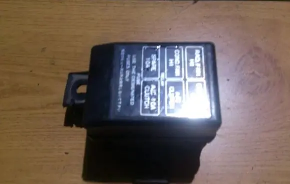 Mitsubishi Carisma Fuse box set