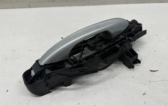 Mercedes-Benz CLA C118 X118 Front door exterior handle A0997602102