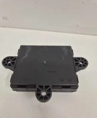 Volvo V60 Door control unit/module 31318962 79681618