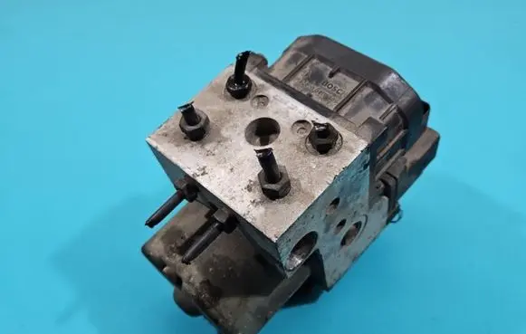 Audi A4 S4 B5 8D ABS Pump 0265216411 IMPRK1416091