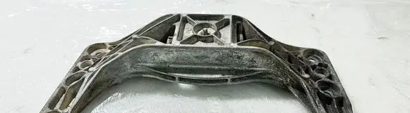 BMW 5 E60 E61 Gearbox mount 13992010 6761106 ACHC00