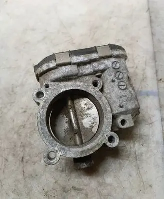 Mercedes-Benz C W203 Throttle valve 0280750045 A1116980109