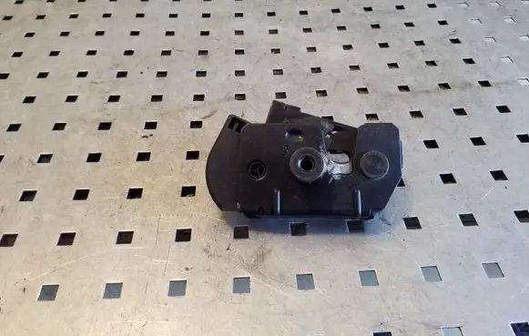 Volvo XC90 Tailgate lock latch 30649106