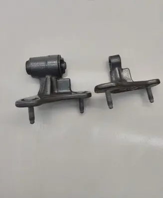 Mercedes-Benz E W212 Front door upper hinge